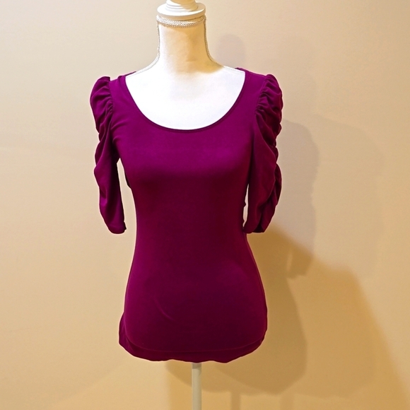 Express top. Size XS - Picture 1 of 8